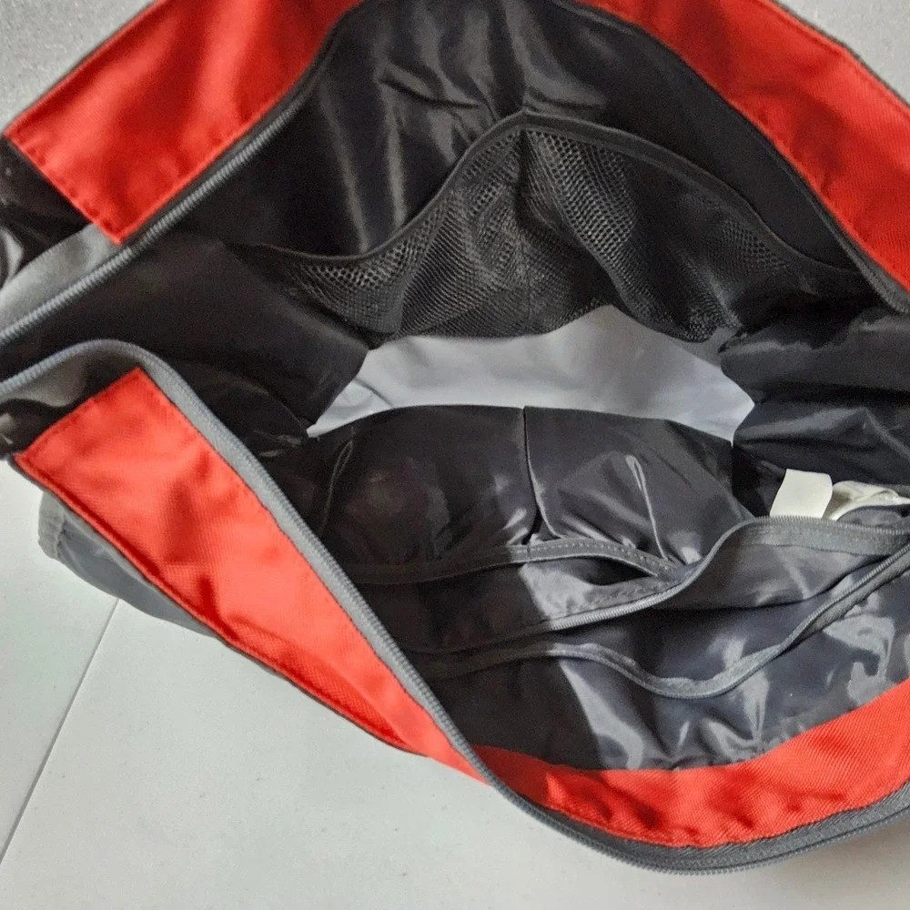 Columbia versatile messenger